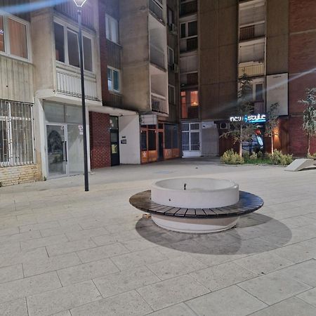 Aaa Apartment 普里什蒂纳 外观 照片