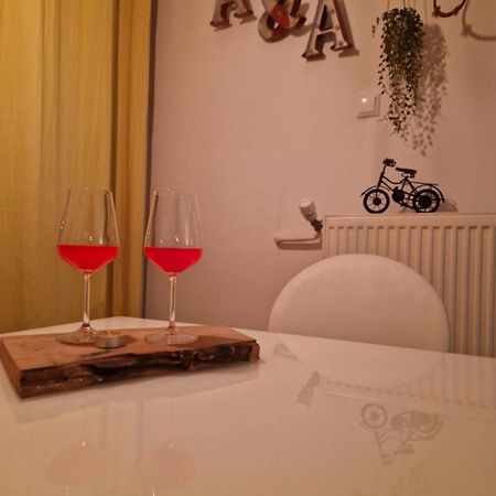 Aaa Apartment 普里什蒂纳 外观 照片